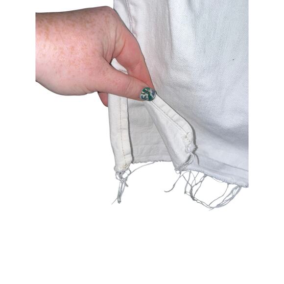 We The Free Maggie Mid Rise White Distressed Jean - Picture 5 of 5